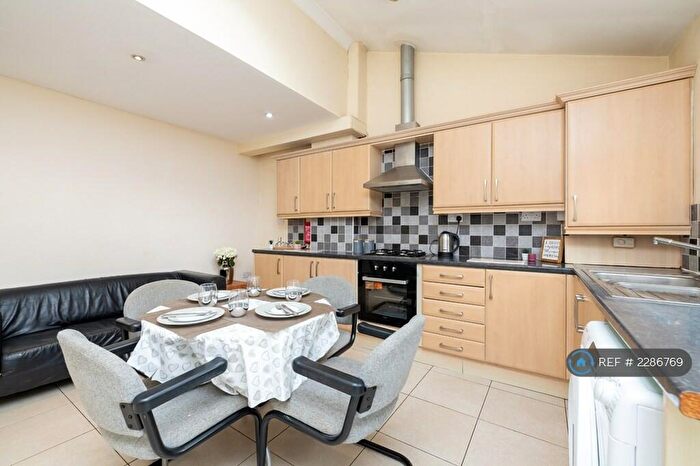 4 Bedroom Terraced House To Rent In New Street, Leamington Spa, CV31