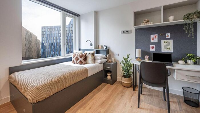 Studio To Rent In St James Boulevard, Newcastle Upon Tyne, NE4