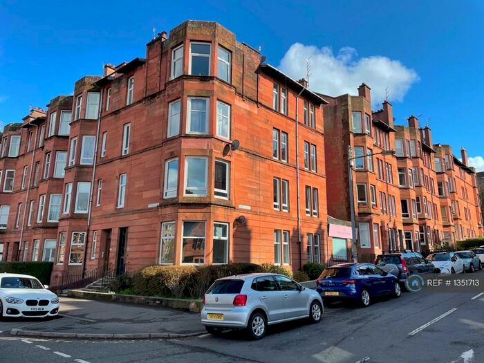 2 Bedroom Flat To Rent In Tantallon Road, Glasgow, G41