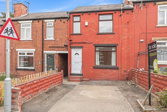 3 Bedroom Terraced House For Sale In Springfield Road, Elland, HX5