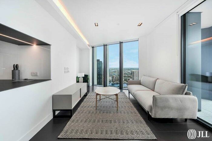 2 Bedroom Flat To Rent In Amory Tower, Marsh Wall, E14