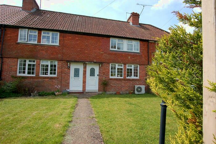 2 Bedroom Terraced House For Sale In Station Hill, Chiddingstone Causeway, Tonbridge, TN11