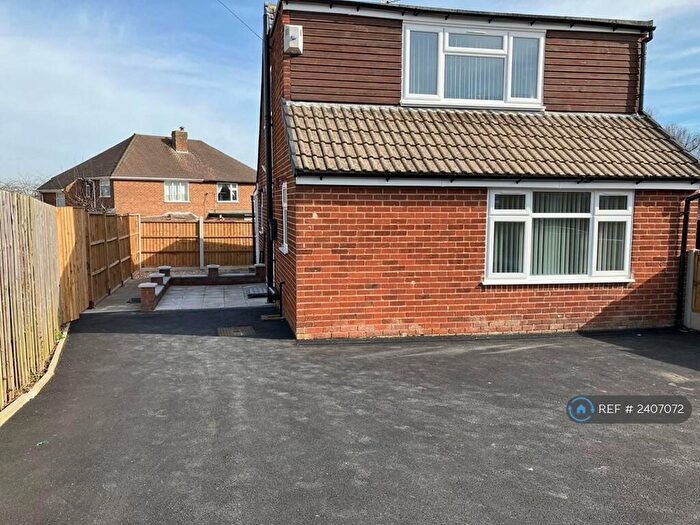 3 Bedroom Bungalow To Rent In Rowley Gardens, Littleover, Derby, DE23
