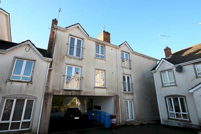 2 Bedroom Flat For Sale In Drummond Brae, Ballynahinch, BT24