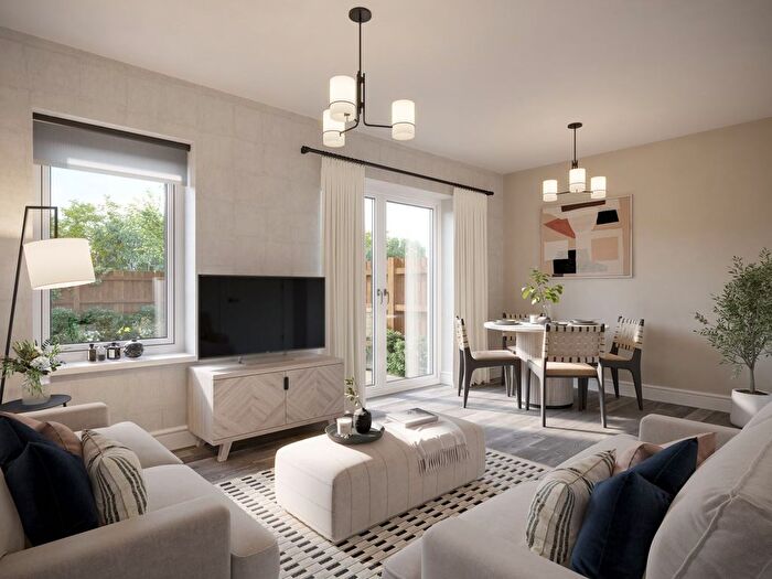 3 Bedroom Semi-Detached House For Sale In Spindleberry Close, Oxford, OX4