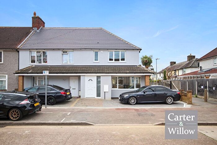 3 Bedroom Terraced House To Rent In Sheppey Road, Dagenham, RM9