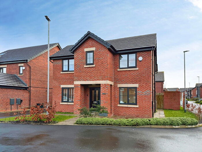 4 Bedroom Detached House For Sale In Ryton Place, Leyland, Preston, Lancashire, PR25