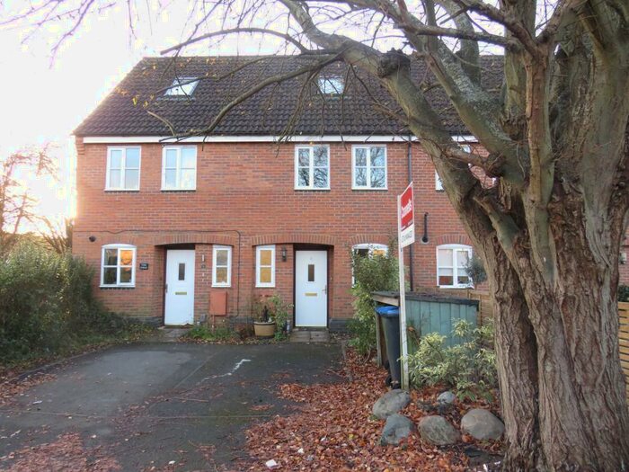 3 Bedroom Link Detached House To Rent In Masons Road, Stratford-Upon-Avon, CV37
