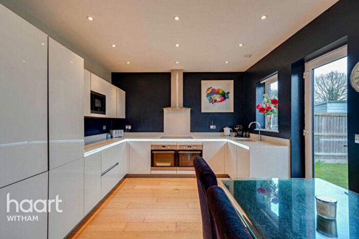 4 Bedroom Detached House For Sale In Darnet Road, Tollesbury, CM9