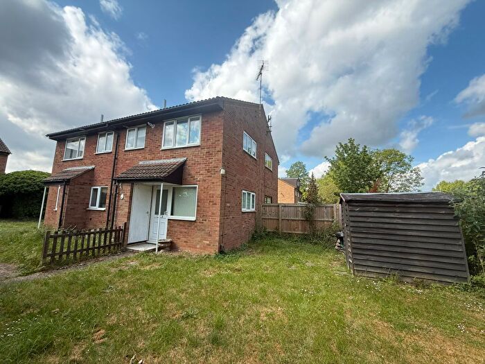 1 Bedroom End Of Terrace House To Rent In Bayford Place, Cambridge, CB4