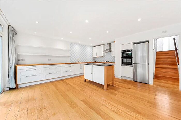 5 Bedroom House To Rent In Meadowbank, Primrose Hill, NW3