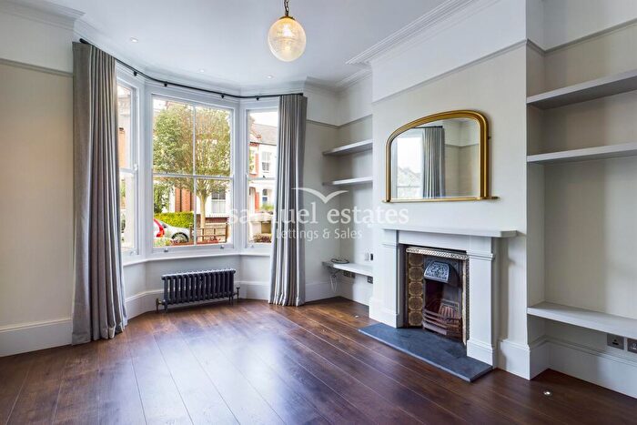 4 Bedroom Terraced House To Rent In Lysias Road, Clapham South, London, SW12
