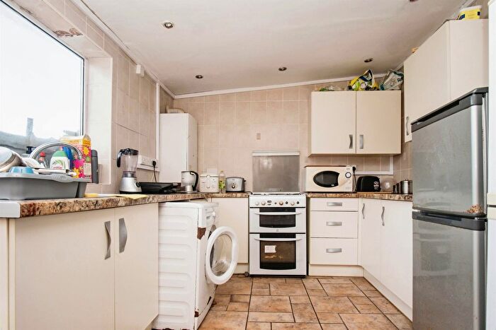 3 Bedroom Terraced House For Sale In Tideswell Road, Great Barr, Birmingham, B42
