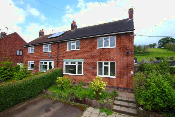 3 Bedroom Semi-Detached House For Sale In The Blythe, Stafford, ST18