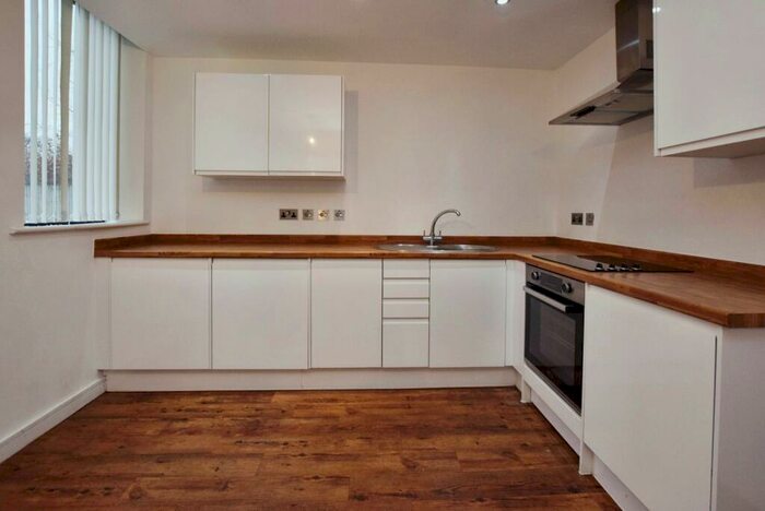 1 Bedroom Flat To Rent In Ashton Lane, Sale, Greater Manchester, M33