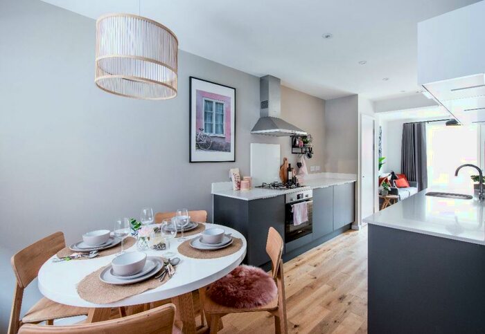 3 Bedroom Apartment To Rent In Elisabeth Gardens, SK5