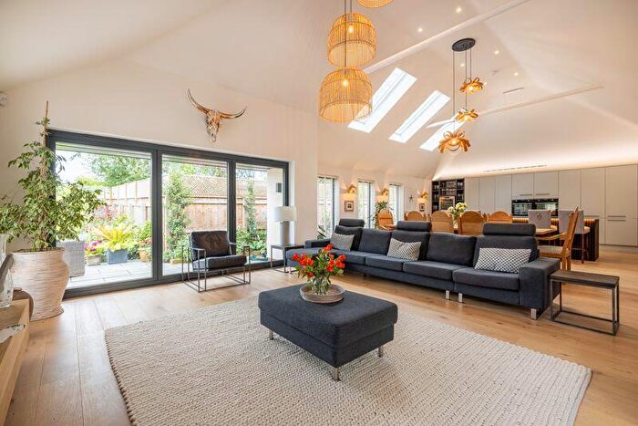 5 Bedroom Detached House For Sale In Stunning Contemporary Home Minutes From Millfield School, BA16