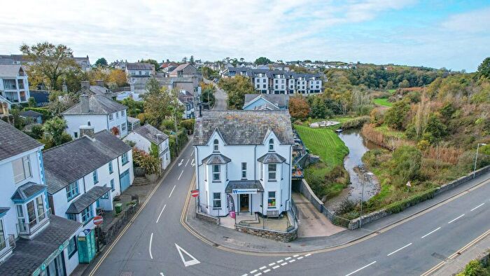 2 Bedroom Apartment For Sale In Pen Y Bont, Abersoch, Pwllheli, LL53