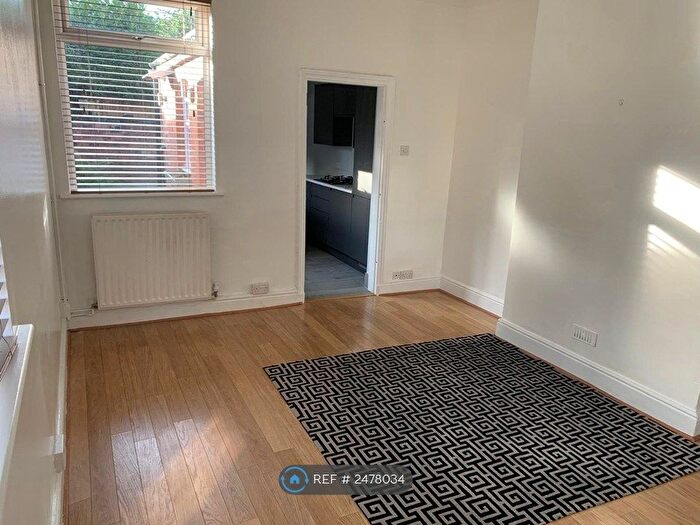 2 Bedroom End Of Terrace House To Rent In Riseley Road, Stoke-On-Trent, ST4