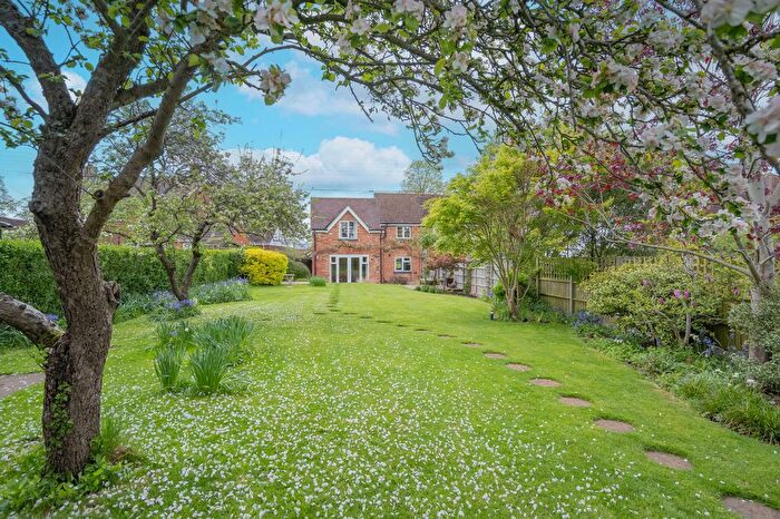 4 Bedroom Semi-Detached House For Sale In Guarlford Road, Malvern, WR14