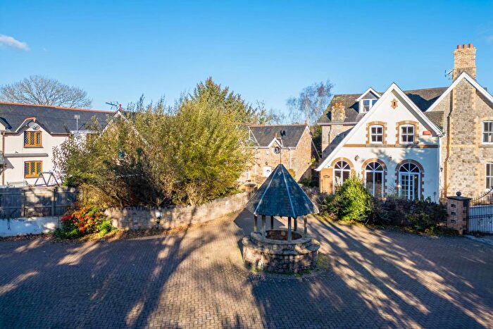 2 Bedroom Cottage For Sale In Raven, Manor House, Edginswell Lane, Torquay, TQ2