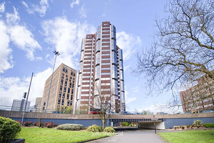 1 Bedroom Flat To Rent In Metropolitan House, Hagley Road, Birmingham, B16