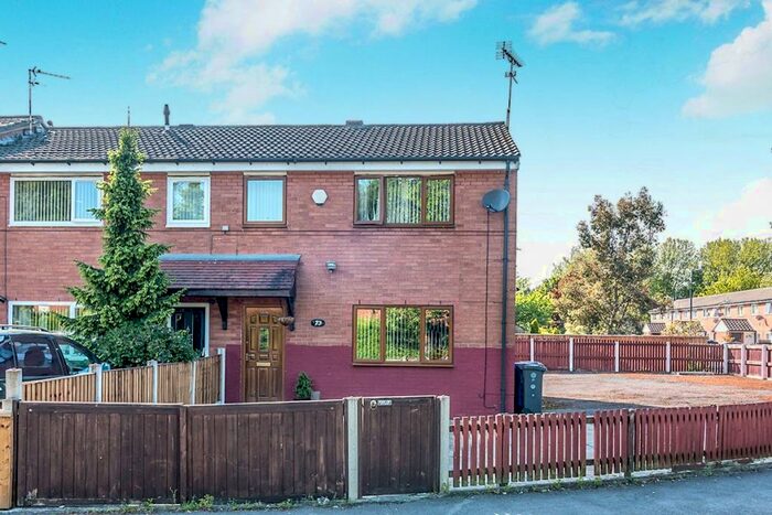 2 Bedroom Semi-Detached House To Rent In St. Bartholomews Drive, Salford, M5