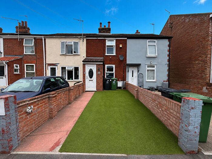 2 Bedroom Terraced House For Sale In Stanley Road, Great Yarmouth, NR30