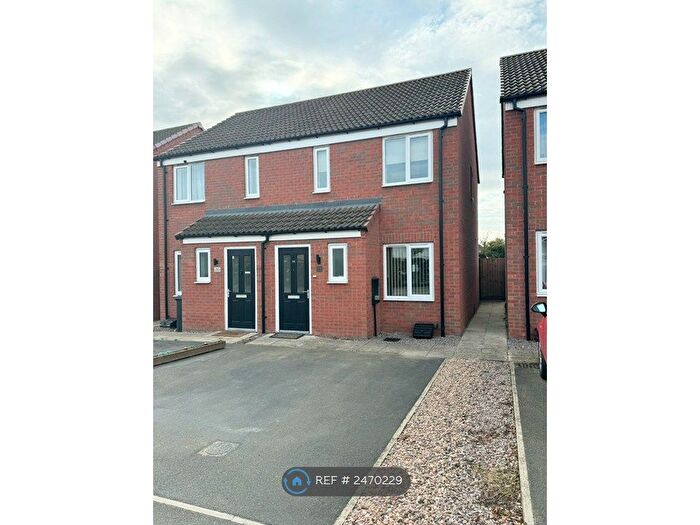 2 Bedroom Semi-Detached House To Rent In Whittle Road, Holdingham, Sleaford, NG34