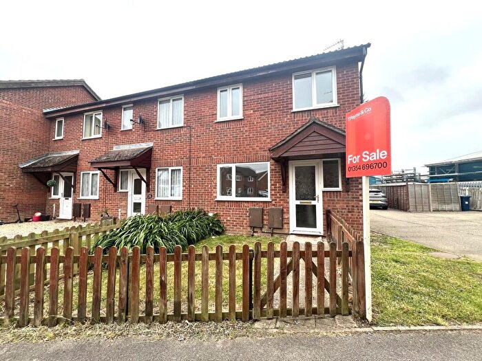 3 Bedroom End Of Terrace House To Rent In Kingfisher Close, Chatteris, Cambs, PE16