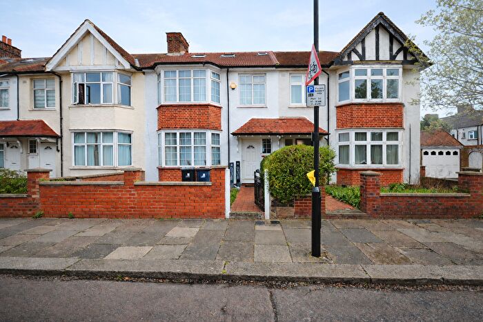 4 Bedroom Terraced House To Rent In Wilfrid Gardens, London, W3
