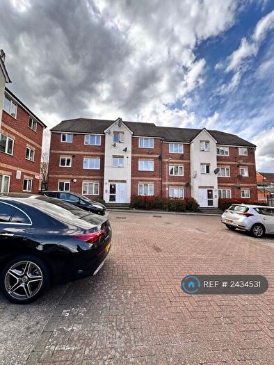 2 Bedroom Flat To Rent In Fenman Gardens, London, IG3