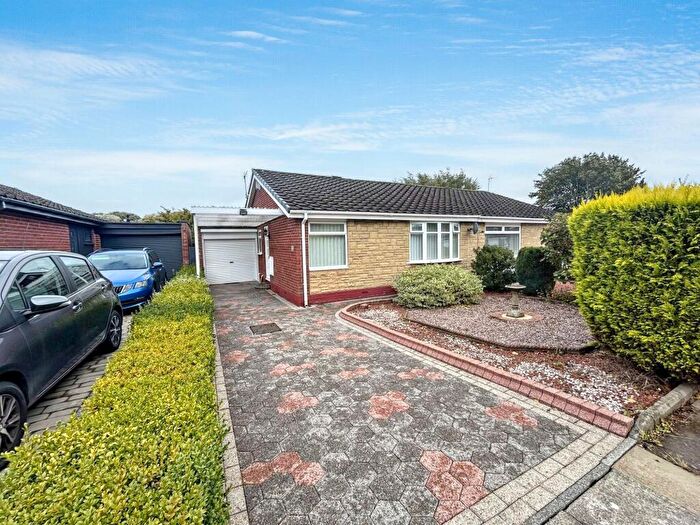 2 Bedroom Bungalow For Sale In Windsor Close, Whickham, Newcastle Upon Tyne, Tyne And Wear, NE16
