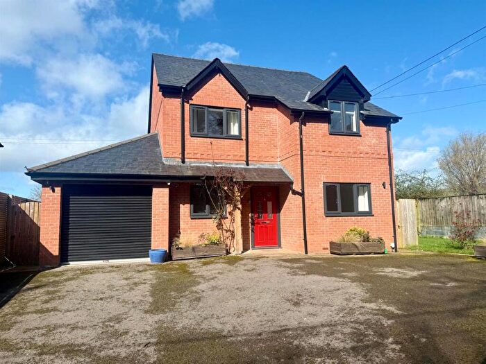 4 Bedroom Detached House For Sale In Woolhope, Hereford, HR1
