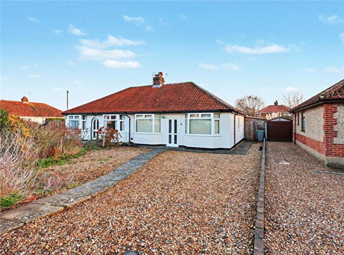 3 Bedroom Bungalow For Sale In Dennis Road, Norwich, Norfolk, NR6