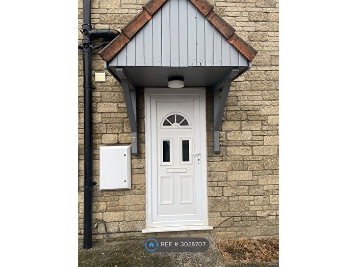 1 Bedroom Flat To Rent In New Road, Gillingham, SP8