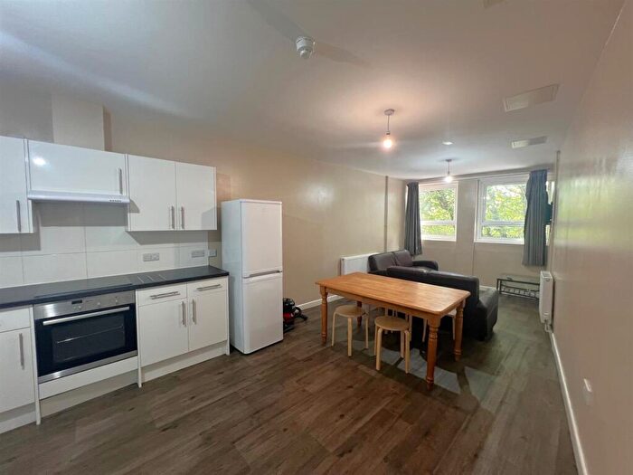 5 Bedroom Flat To Rent In Charles Street, Stokes Croft, Bristol, BS1