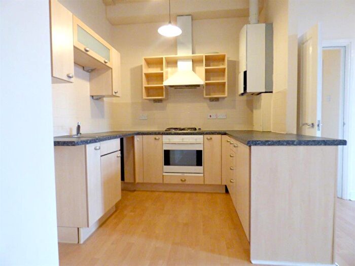 2 Bedroom Apartment To Rent In The Mill, The Locks, Bingley, BD16