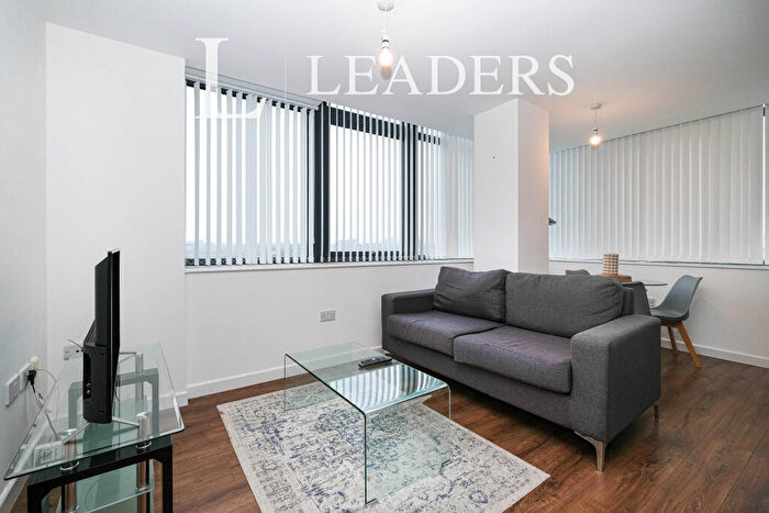 2 Bedroom Apartment To Rent In Silkhouse Court, L2