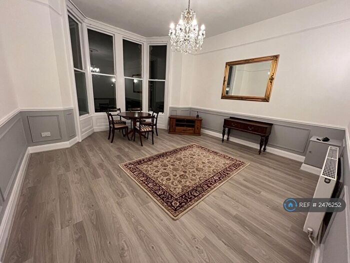 2 Bedroom Flat To Rent In Livingston Drive South, Liverpool, L17