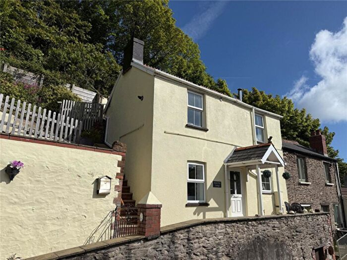 2 Bedroom End Of Terrace House For Sale In Hillside Road, Hele, EX34