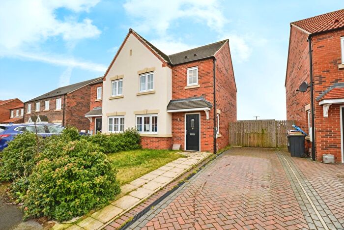 3 Bedroom Semi-detached House For Sale In Olivette Crescent, Thirsk, YO7