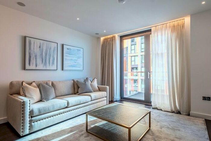 3 Bedroom Flat To Rent In Thornes House, The Residence, Ponton Road, Nine Elms, SW8