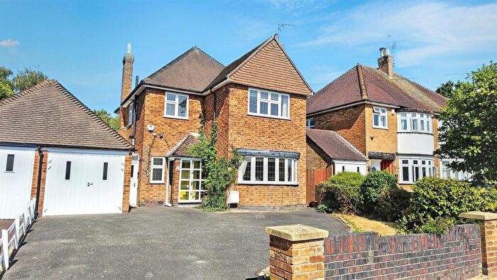 4 Bedroom Detached House For Sale In Thurnview Road, Evington, LE5