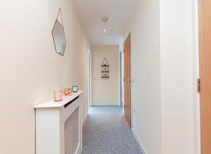 1 Bedroom Apartment / Flats For Sale In Apartment . The Obel Donegall Quay, Belfast, BT1