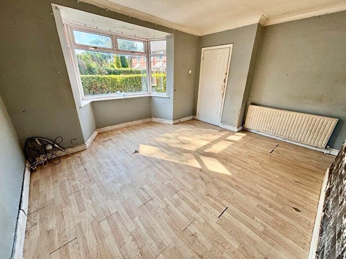 3 Bedroom Terraced House For Sale In Beckton Gardens, Manchester, M22