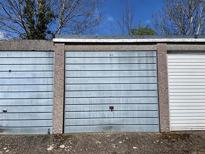 Garage / Parking To Rent In St Francis Road, Salisbury, SP1