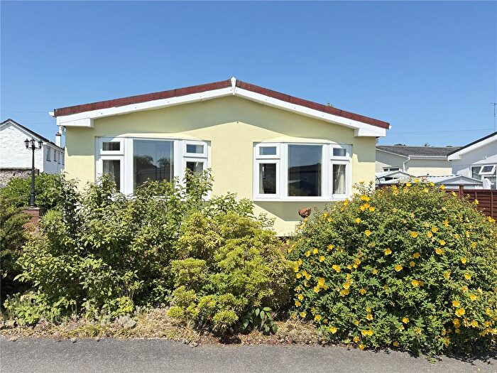 2 Bedroom Mobile/park Home For Sale In Mill On The Mole, South Molton, Devon, EX36