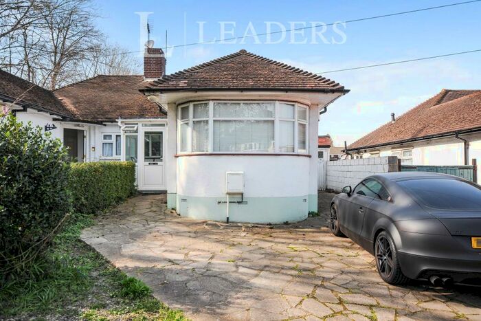 3 Bedroom Bungalow To Rent In Melrose Crescent, Orpington, BR6