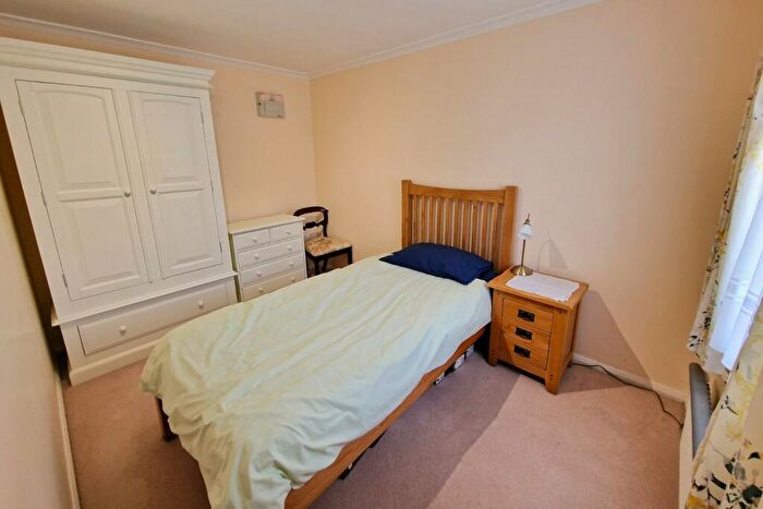 2 Bedroom Mobile Home For Sale In The Willows Park, Guildford Road, Normandy, GU3